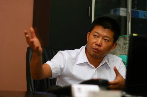 网上车市专访捷泰英伦品牌经理熊国胜
