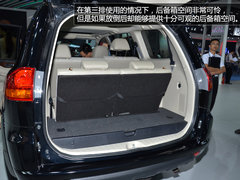 极具性价比 成都车展实拍国产帕杰罗劲畅