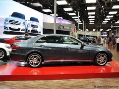 14款奔驰E300  天津港新车震撼席卷天津