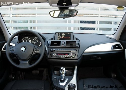 呼市褀宝BMW 118i领先型优惠3万 仅限2台