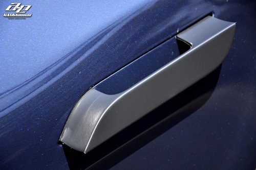 特斯拉Model S改装 去掉镀铬换朴素妆扮