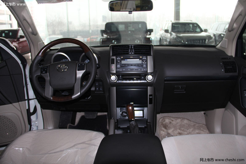 丰田霸道2700中东 人性化的需求超低价