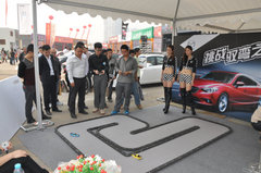 商丘一汽马自达大篷车巡展活动 登陆帝和广场