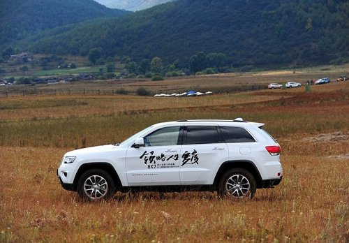 进口全新Jeep大切诺基3.0正式豪华上市