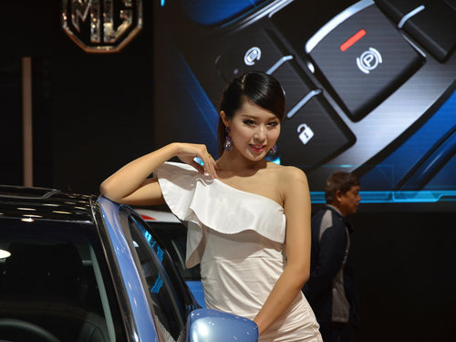 展出车型近百款 中国新能源汽车展花絮