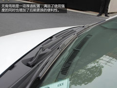 空间宽敞/挡位清晰 试驾2014款众泰Z300