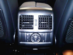 奔驰GL450经典SUV  尽兴优惠价席卷车市