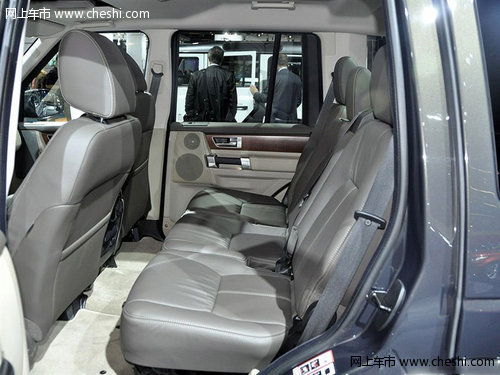 2014款路虎发现四  港口优惠薄利促销中