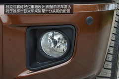 2014款丰田坦途抢先实拍 更大气/更豪华