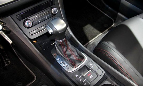 双离合优势明显  MG6TST开启全新驾驭体验