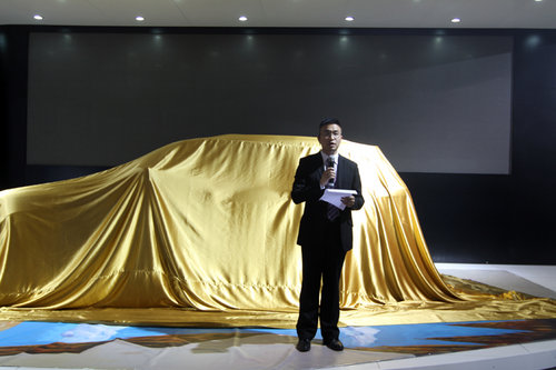 大切诺基3.0L郑州车展上市 售57.99万元