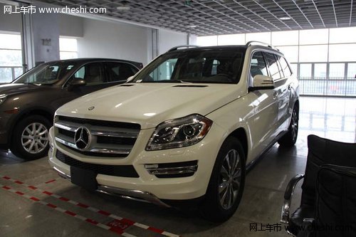 奔驰GL350/450/550全系现货 冰点价抛售