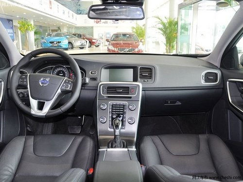 2014款沃尔沃S60现车 优惠促销疯狂降价