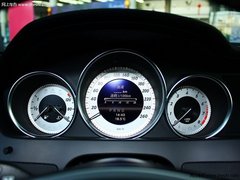 新款奔驰C级  团购价破底购车优惠7.5万