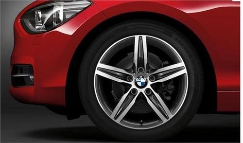 BMW 1系两厢型轿车—运动时尚 个性无限