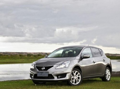 英伦品质PK日系特色 MG5、新骐达大对决