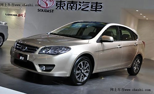 V6菱仕2013款直降6000元  店内现车供应