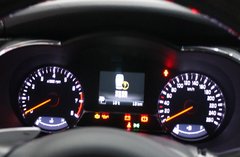 乌兰浩特起亚新K5实拍 高性价比中型车