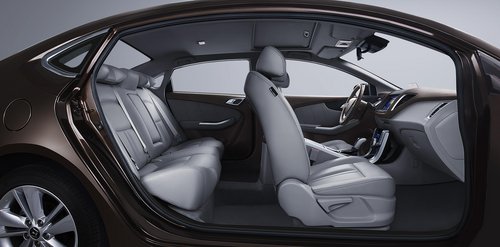 纳智捷 5 Sedan自动精致型上市 售11.88万