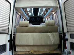 奔驰斯宾特全系超低价格促销  分期贷款