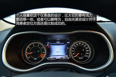 强有力的对手 试驾Jeep自由光2.4L 9速