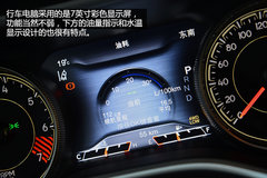 强有力的对手 试驾Jeep自由光2.4L 9速