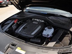 沈阳奥迪A8最高降24.5万 店内少量现车