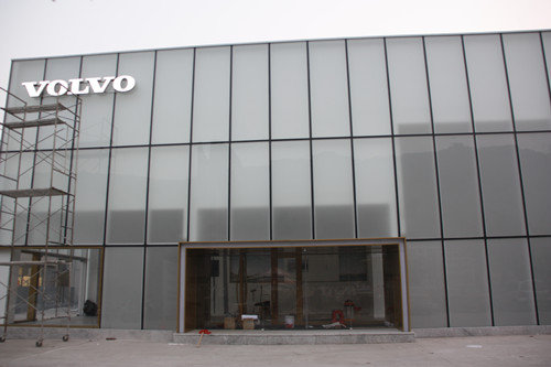龙岩英瑞福沃尔沃4S店升级即将完工开业