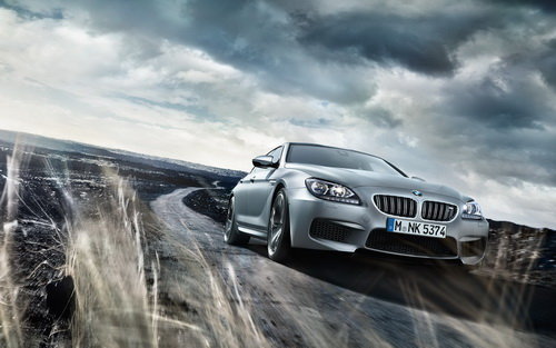 全新BMW M6四门轿跑车 摘得2013“中国金方向盘评选”跑车组桂冠
