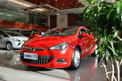 沈阳雅特GTC店内三台现车 价格暂无优惠