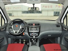 东风风行景逸现金优惠0.1万 自主大两厢