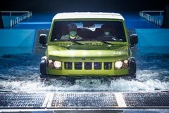 BJ40遇上崔健 中国摇滚之父牵手越野之父