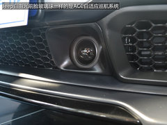 全新Jeep第四代城市SUV 另类个性自由光实拍
