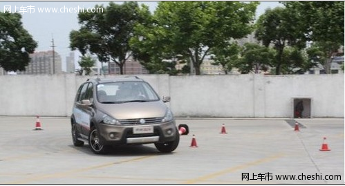 六大性能优势 景逸SUV上海挑战赛获好评