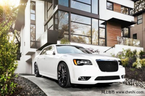 新克莱斯勒300C SRT8  最低价47,995美元