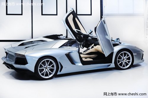 Aventador敞篷版发布