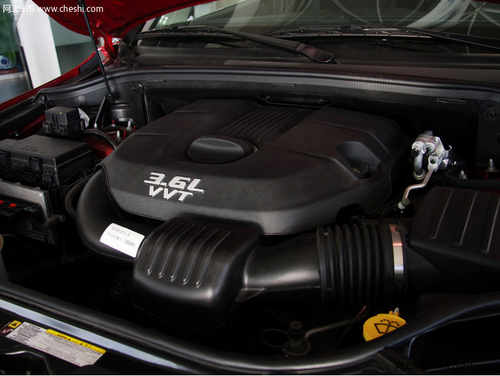 新大切诺基动力系统 3.6L全新Pentastar V6发动机