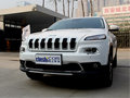 專業(yè)級城市SUV 西安實拍全新JEEP自由光