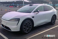 華為智界R7官方參數曝光！比特斯拉Model Y大很多