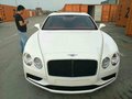 2017款賓利飛馳V8S現(xiàn)車(chē) 四座詳配新報(bào)價(jià)