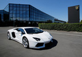 蘭博基尼第10000臺(tái)Aventador下線采用特殊涂裝