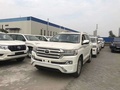 豐田酷路澤5700暢行世界 龐大身軀越野車