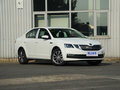 明锐秒降2.4万 店内现车