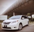 17款豐田塞納平行進口商務車型四驅兩驅