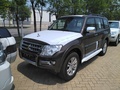2018款三菱帕杰羅 經(jīng)典V97頂配底價(jià)提車(chē)