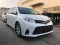 18款加版豐田塞納3.5L 兩驅LE版七座商務