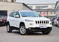 Jeep自由光最低37.19萬元起售 少量現車
