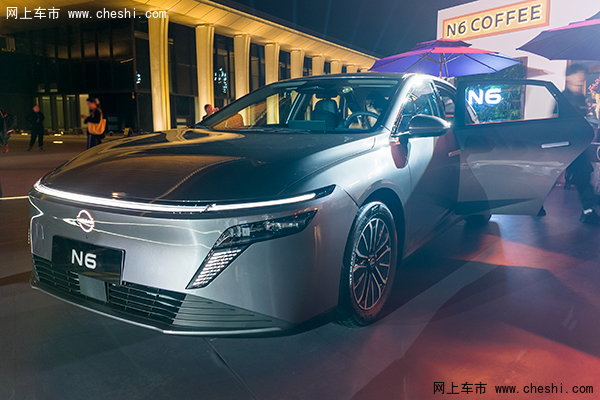9.19萬(wàn)元起！東風(fēng)日產(chǎn)N6帶著3臺(tái)大沙發(fā)來(lái)了