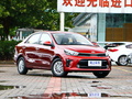 起亚焕驰促销优惠高达0.5万 店内现车