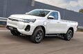 豐田 Hilux 距離電動化又近了一步